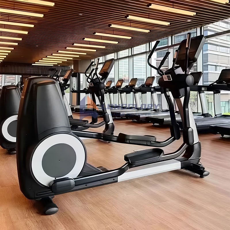 Quais são os equipamentos comuns de fitness cardio e seus benefícios?