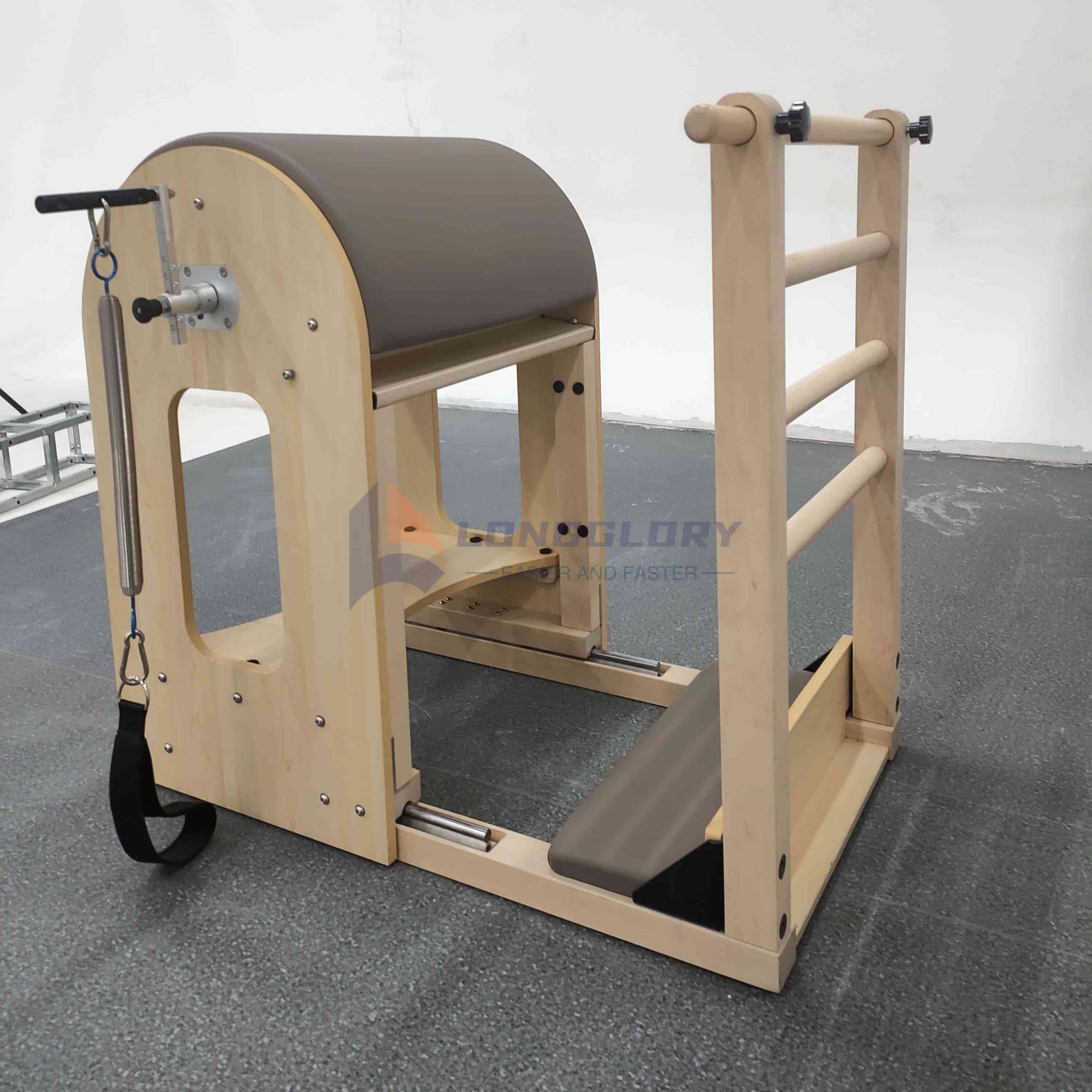 Barril de escada de madeira de bordo ajustável